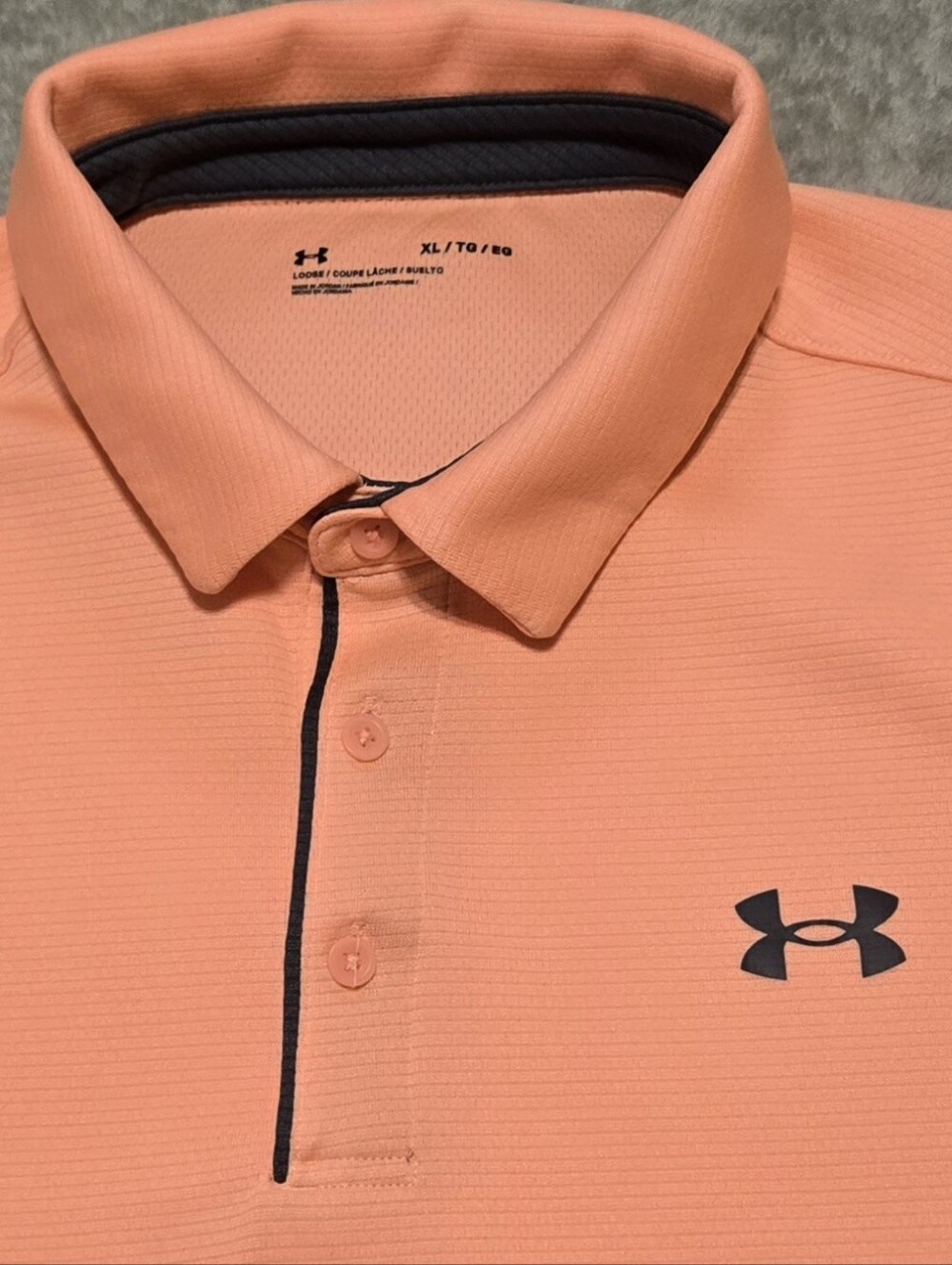 Under Armour Men’s Peach Polo Shirt Mens Size XL Performance Golf Polo Peach